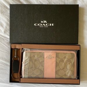 Coach Leather Canvas Zipper Accordian Wallet